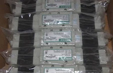 Numatics ISO 5599/2  air valve I23SS700K000030  *new*