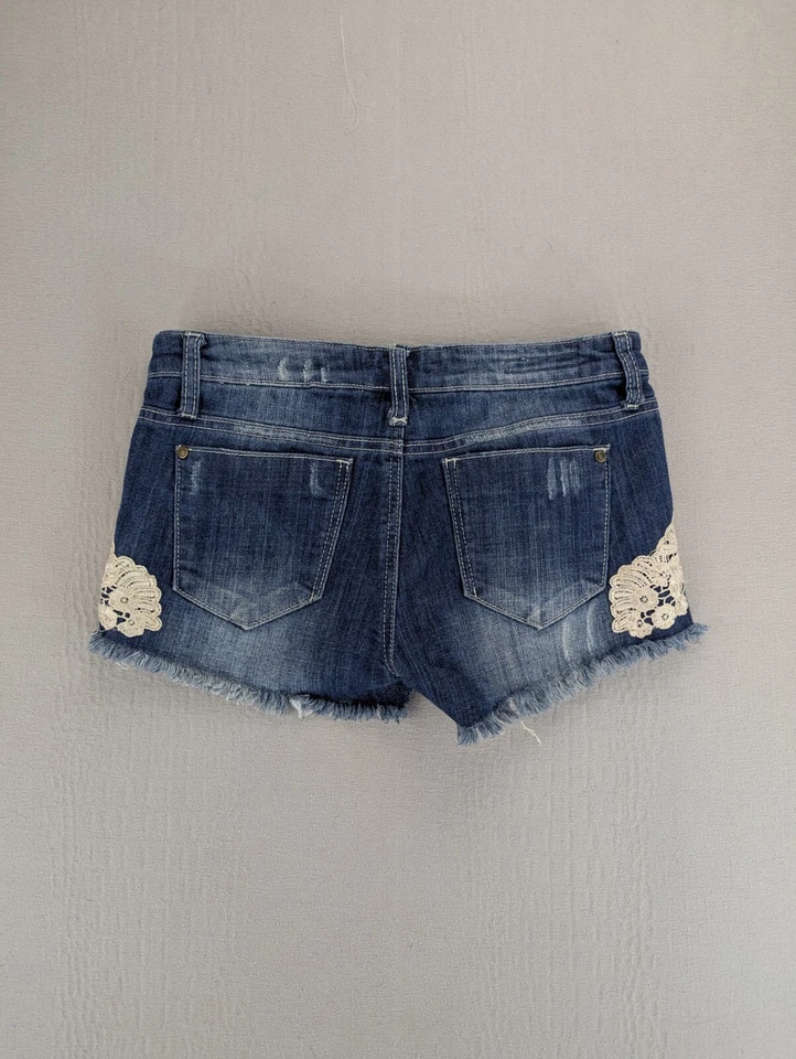 Hot Kiss Cici Short Jean Shorts Women Size 7 Denim Embroidered Y2K Preppy - Image 2 of 4