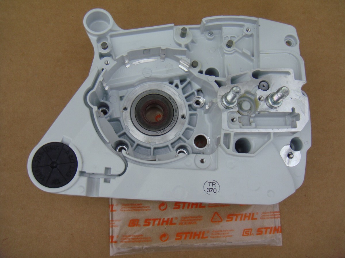 【クリス‼︎】 GENUINE STIHL MS661 MS661C CHAINSAW BAR SIDE CRANKCASE CRANK