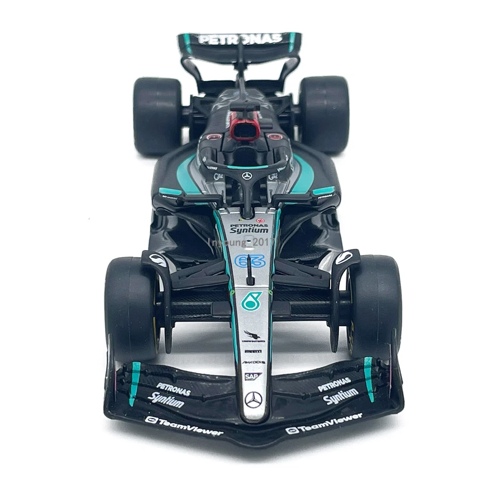 1/43 2024 AMG Petronas F1 W15 Model Car Diecast Formula 1 Cars George Russell 63 - Image 2 of 4