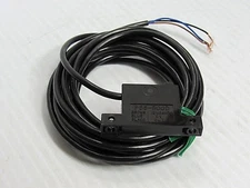 NEW SUNX PHOTOELECTRIC SENSOR PSS-500D