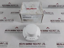 Skywave DMR-800L D+/IsatM2M Satellite Terminal SM200294-BHG