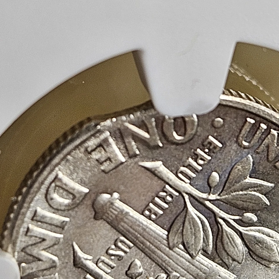 1957 P Roosevelt Dime Mint Error Gem Uncirculated BU MS 66 Curved Clip NGC - Image 4 of 4