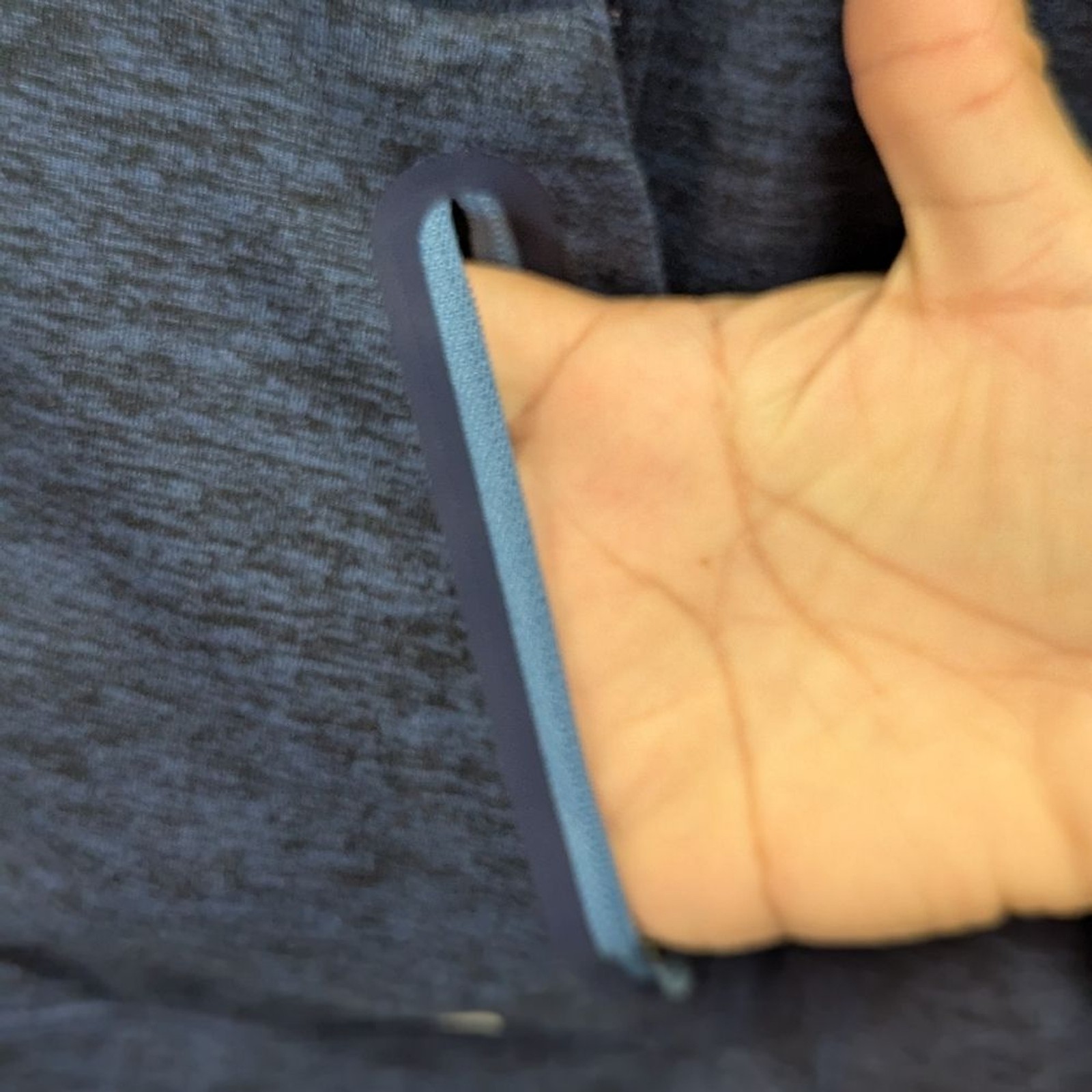 Vineyard Vines Performance Size Medium Pull Over … - image 4