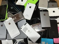 Lot of 3 Mix Apple iPods/iPhones for Scrap, Parts or Gold Recovery