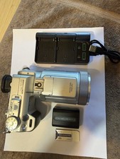 Sony Cyber-Shot DSC-F717 5MP Digital Camera - Silver