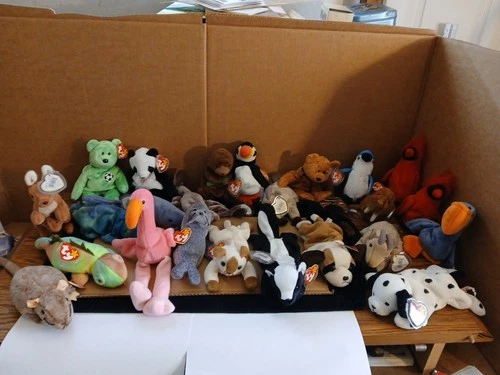 Vintage 1990's Beanie Babies Lot Of 25