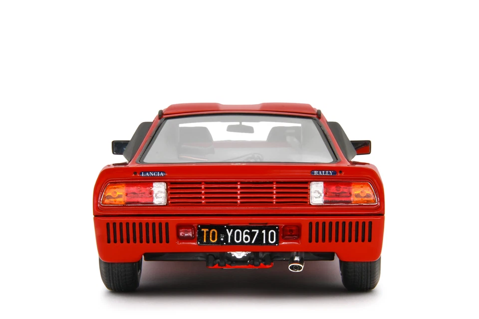 LAUDORACING-MODELS 1:18 Lancia 037 Rally Stradale 1982 LM185A - Photo 3/4