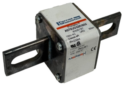 NEW FERRAZ SHAWMUT A070UD32KI500 PROTISTOR FUSE 700VAC 500A