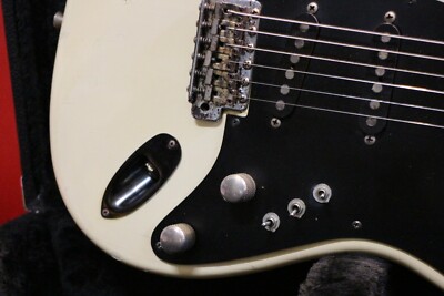 【しょたろ】Fender Japan Stratocaster IMG_50653_1200x1200.heic?v=