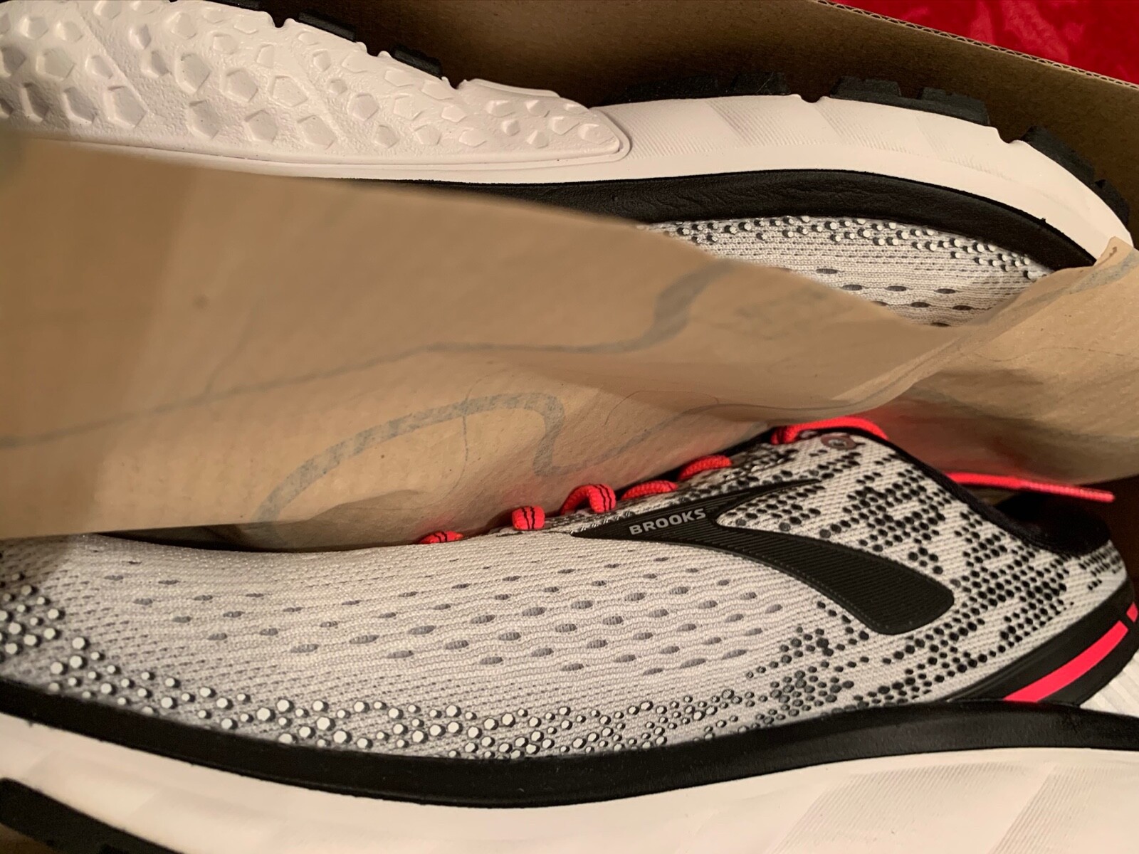 saucony ride 8 beige