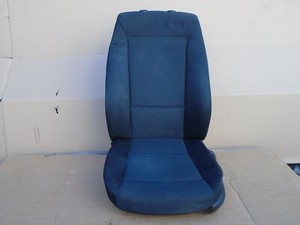 BMW 1er  E87 Fahrersitz Sitz vorne links ohne Sitzschiene 117tkm