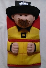 Oven Mitt Pot Holder FDNY Firefighter Decor Novelty NY Fire Department yellow 
