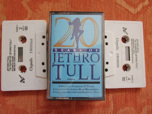 Jethro Tull 20 ans de Jethro Tull. ENSEMBLE 2x cassettes LP Chrysalis ZCJT 7x - Photo 1/6