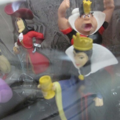 Disney Store Villain 6 Piece PVC Figure Playset Toy Set New in