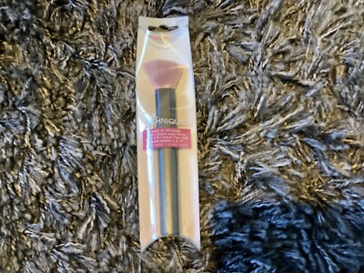 NEU UND VERPACKT New Real Techniques Easy As 123 Rouge Pinsel 16 cm - Ultraplush Qualität