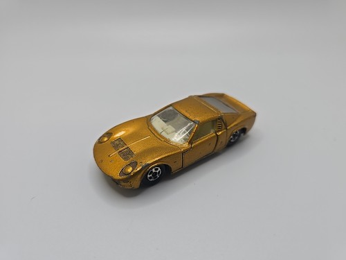 VINTAGE Matchbox No. 33 Lamborghini Miura Gold Superfast Car Lesney England 1969 - Picture 2 of 7
