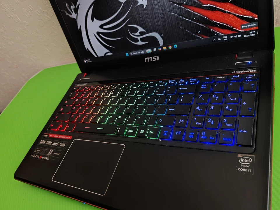 Gaming Laptop MSI i7 CPU 16GB RAM 750GB Storage ( SSD And HDD ) - Image 4 of 4