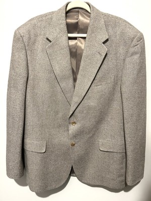 Men s 100% Silk Blazer Jacket Sport Coat Gray 44R New England Collections
