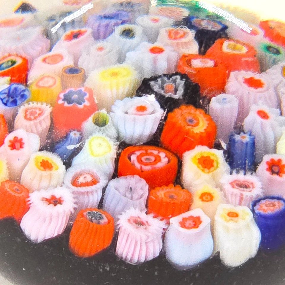 PISAPAPELES MILLEFIORI VINTAGE STRATHEARN ART GLASS 13 OZ CLOSEPACK Foto 3 de 4