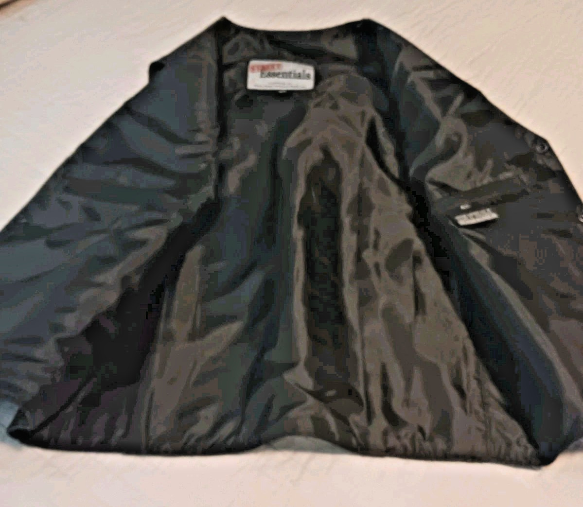 Street Essentials Leather Vest.  Multiple Pockets… - image 2