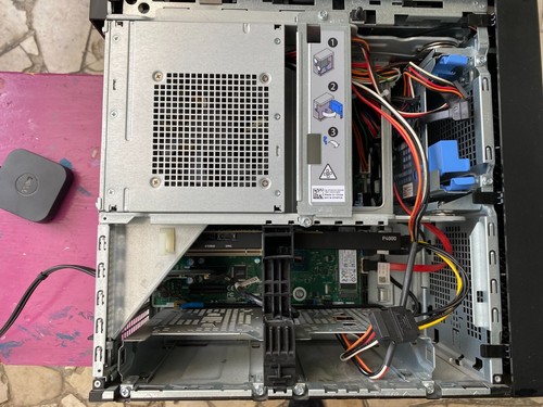 Dell Precision 3630 E-2124 3.3GHZ 32GB 512GB NVMe SSD Nvidia Quadro P4000 W11P - Afbeelding 3 van 10