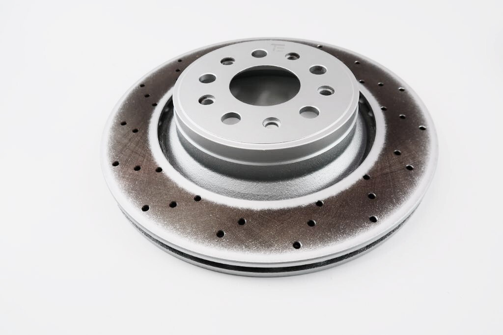 Maserati Levante S Trofeo front rear brake pads & dimpled rotors TopEuro 1563