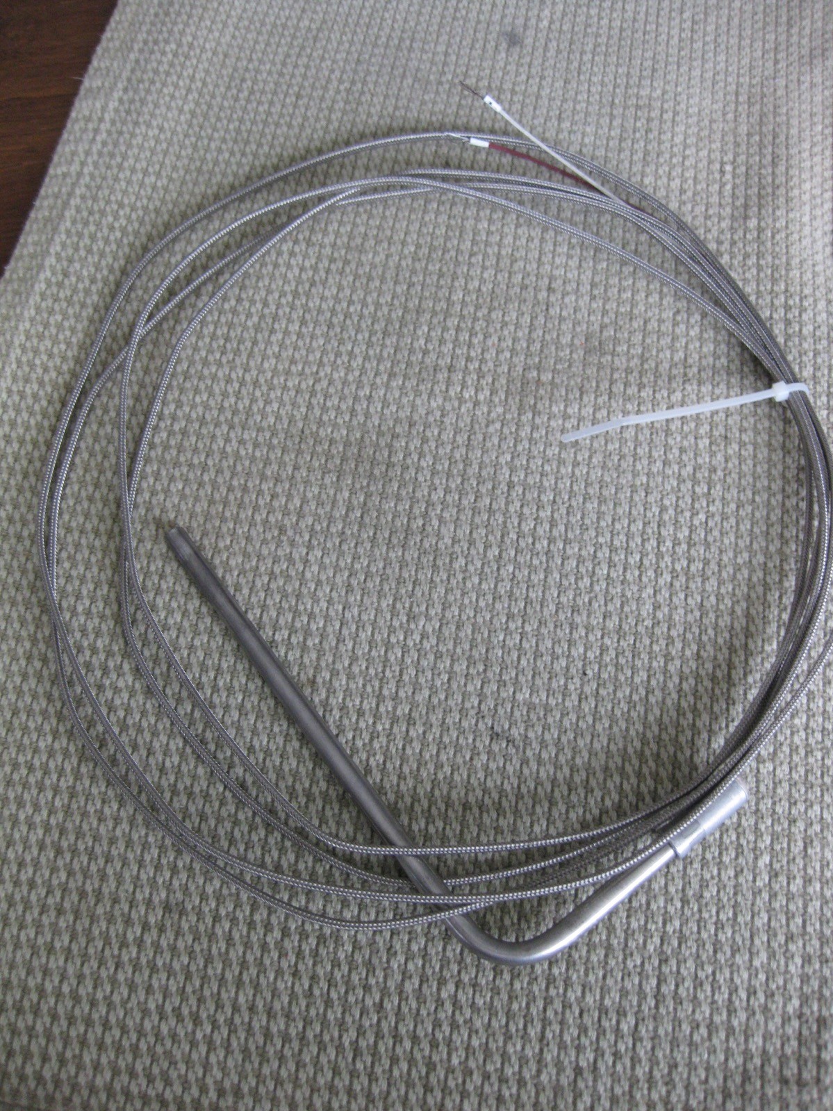Thermocouple Type 9 Feet Long Stainless Steel Braided Sheathing
