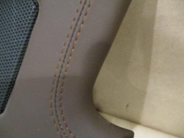 Ferrari 458 Italia- RH Rear Screen Trim With Speaker (Dark Brown) - P/N 83099100