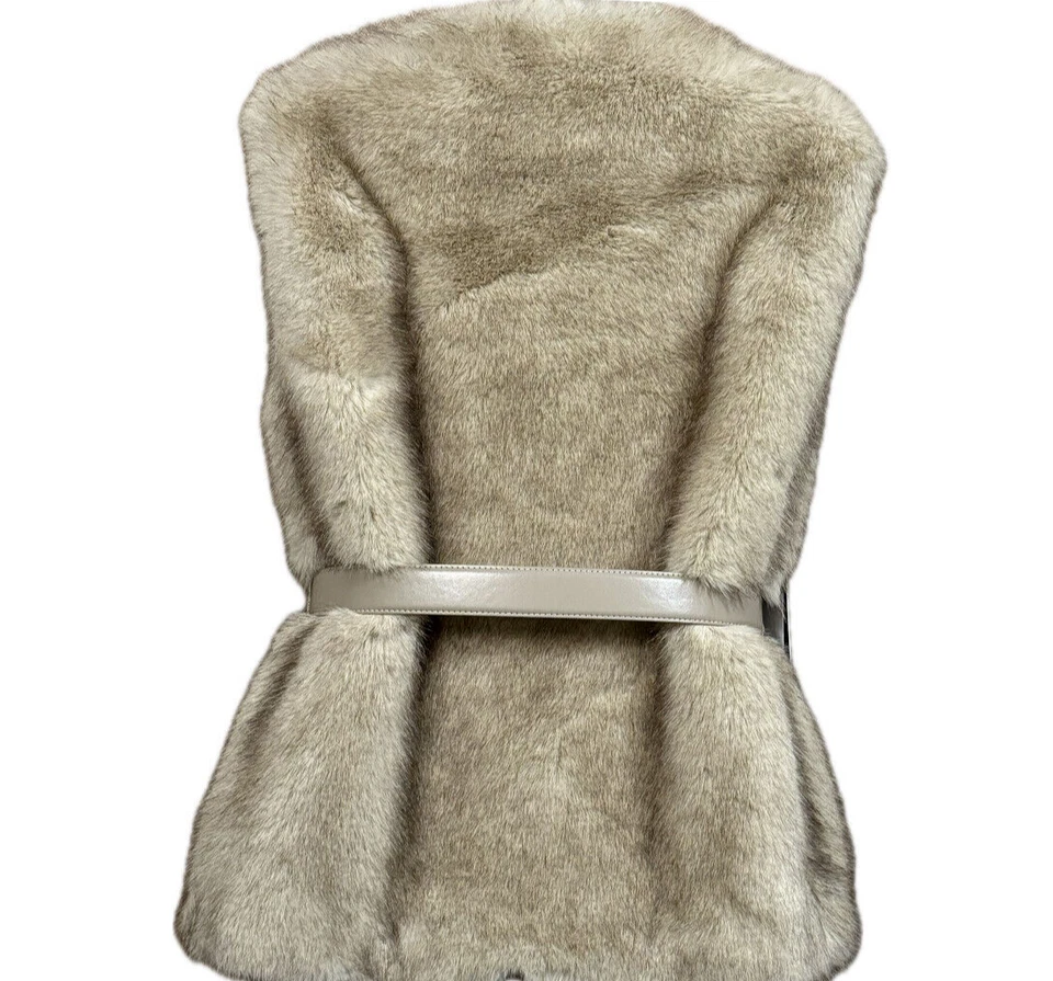 Chaleco de piel sintética para mujer NUEVO CON ETIQUETAS ADIVINA BY MARCIANO S Foto 2 de 4