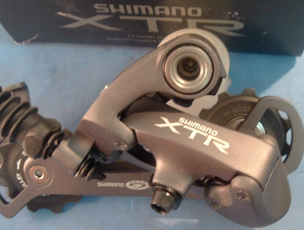 Shimano XTR RD-M952 Rear MTB Derailleur -NEW / NOS 3x8/9-Speed