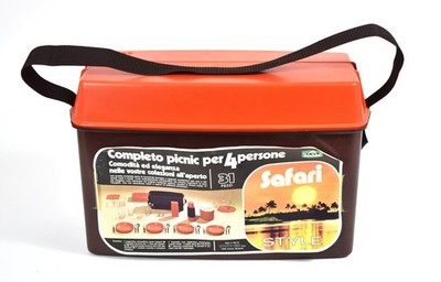 NEU !! 70er Picknick Koffer Geschirr Besteck Gio Style Safari 4 Camping vintage