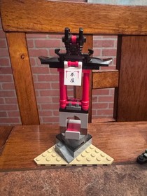 Lego 2254 Ninjago Moutain Shrine Parts & 30428 Green Dragon Ninja Mech