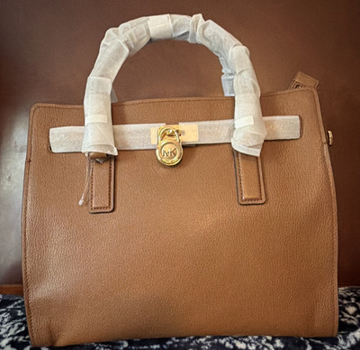 Michael Kors Medium Pebbled Brown Satchel Zip Top Gold Hardware authentic