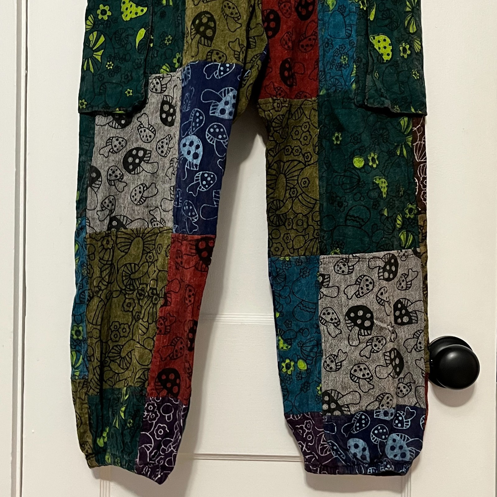 Pull on mushroom patchwork multicolor joggers siz… - image 8