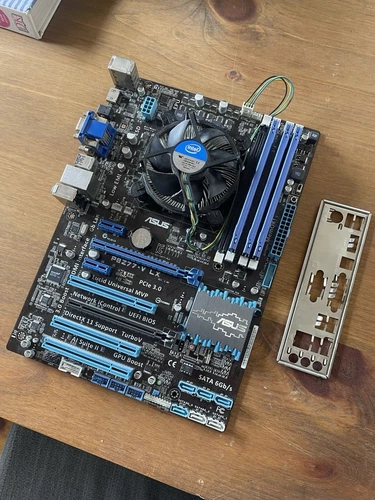 Asus P8Z77-V LX Motherboard - Intel Core i5 3570K - Kingston 12GB HyperX Memory