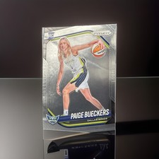Paige Bueckers 2025 Panini Prizm WNBA #147 Base Wings Rookie Variation Card M4