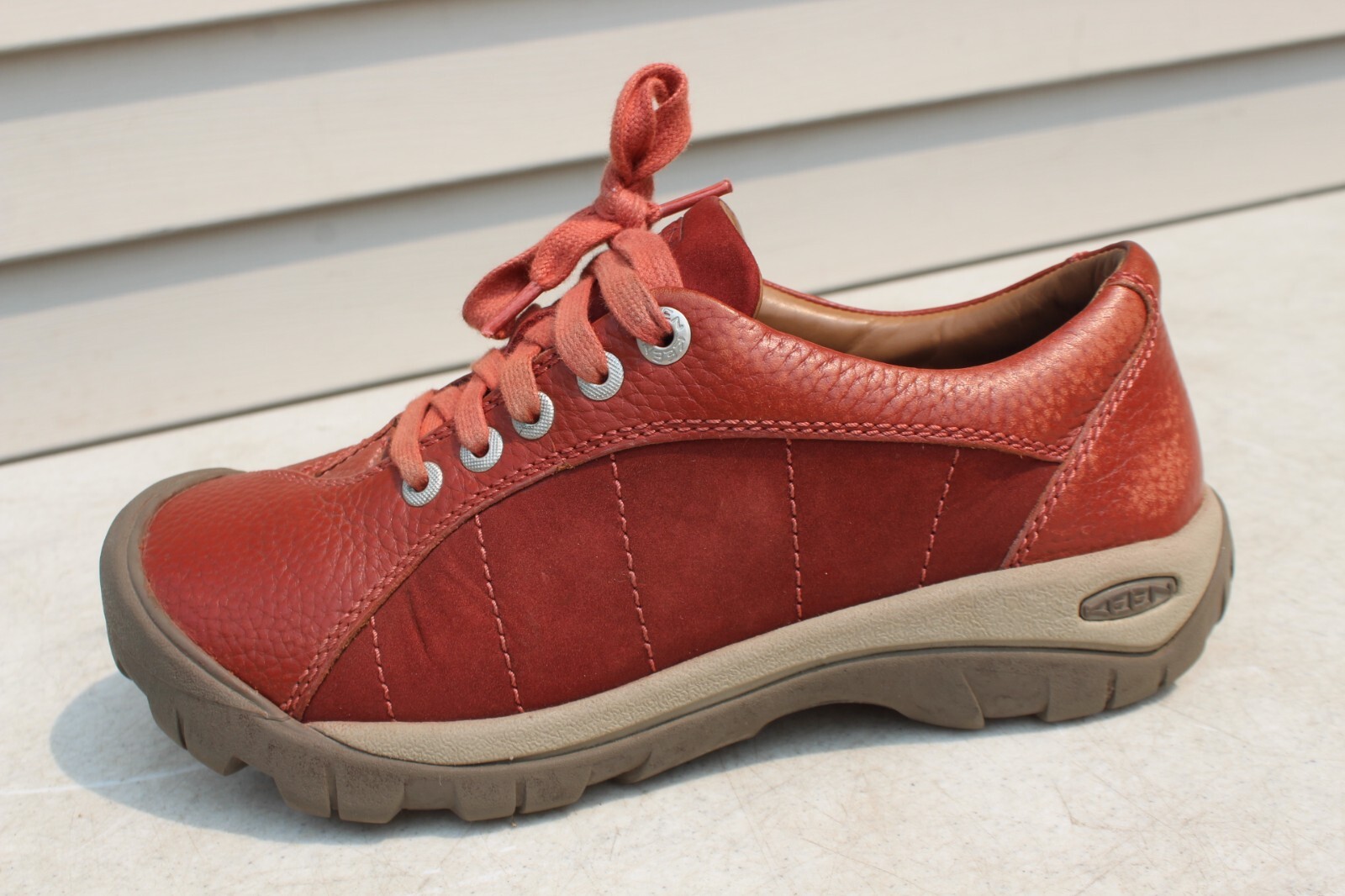 KEEN Presidio 1017948 Scarpe da Passeggio Escursionismo Donna in Pelle Rossa Taglia 7 EUR 37 5