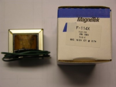2 Magnetek / Triad Megnetics F-114X Power Transformer PRI 115V Sec 12.0V @.7A