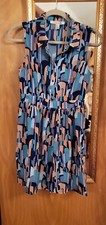 Forever 21 Sleeveless Dress Size Medium Blue and Pink Geometric Print