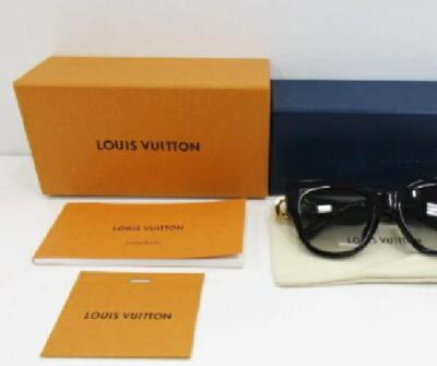 Louis Vuitton Sunglasses LV Link Cat Eye Z1568E Black Logo Square
