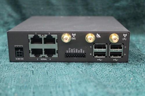 Opengear ACM7004-2-L Ethernet LTE Resilience Gateway - 第 3/7 張圖片