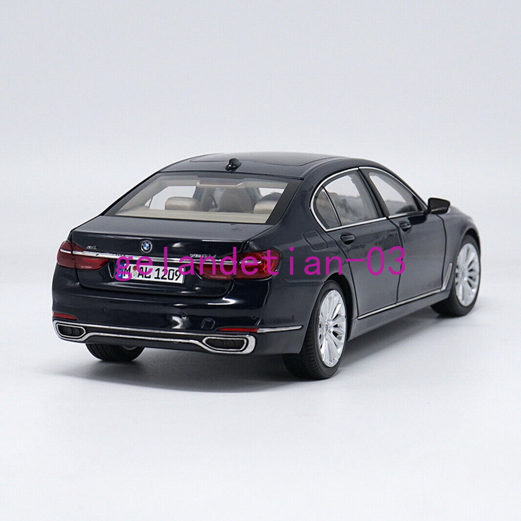 BMW 7 Series750LI ミニカー 1/18 グレー BMW 7 Series750LI ミニカー 1/18 グレー