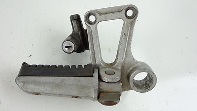 1985-87 Kawasaki ZX600A B ZX6 Ninja/85 86 Right Peg Bracket 3501