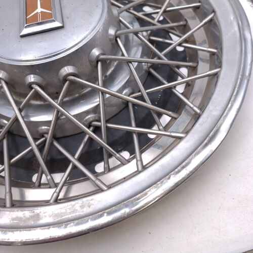 Oldsmobile 1980-84 88 98 Custom Cruiser 15" Wire Hubcap Wheel Cover Pair - Picture 10 of 16