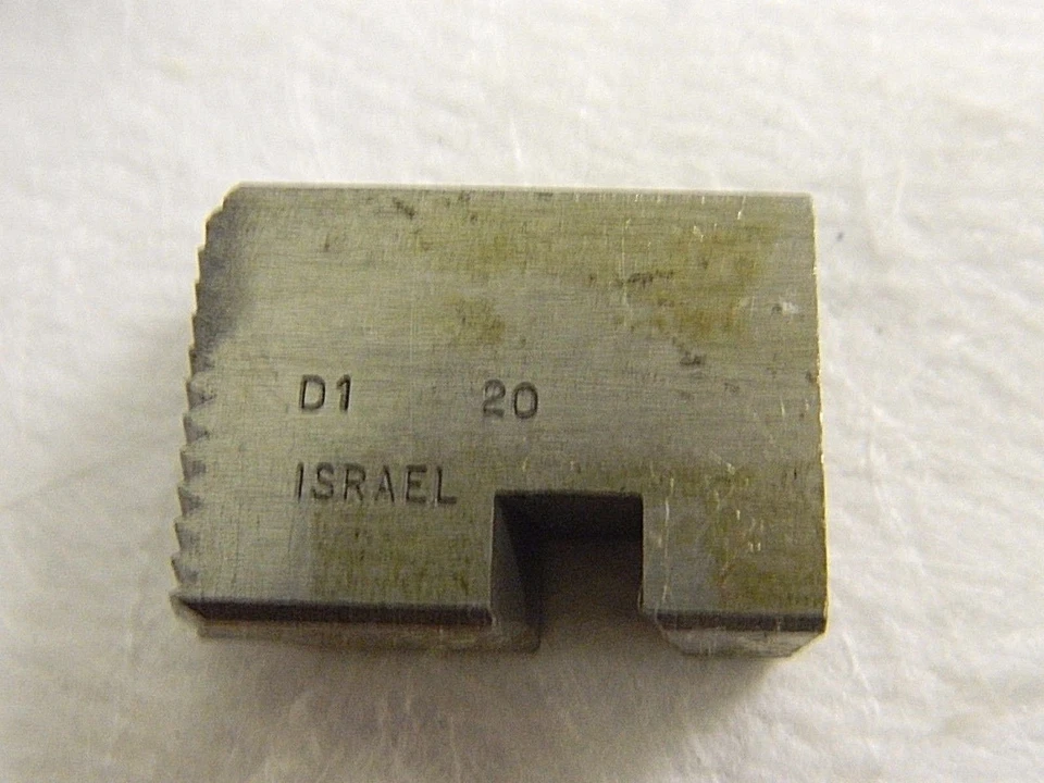 Vargus Pipe Chasers 4-Piece Set 3/4-14 NPS Thread 10D Hook Angle 2GG4G04814013 - Image 4 of 4