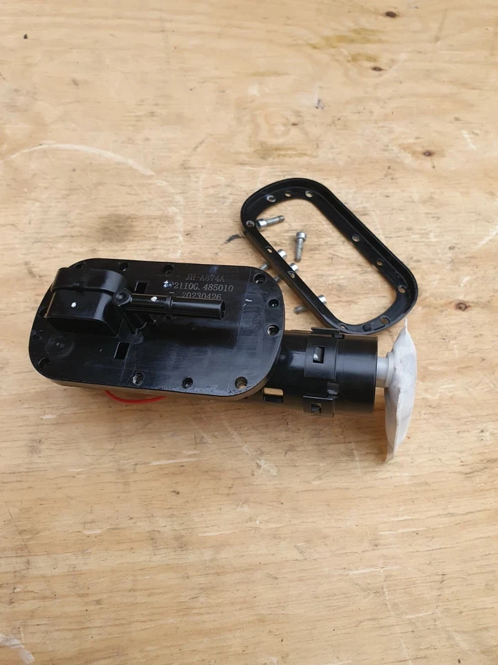 Keeway RK V125C 2023 Fuel Petrol Pump - Image 2 of 4