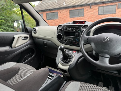 ✿2015/15 Peugeot Partner Tepee 1.6 Hdi Outdoor, 5dr, MPV ✿LOW MILEAGE✿ - Picture 11 of 20