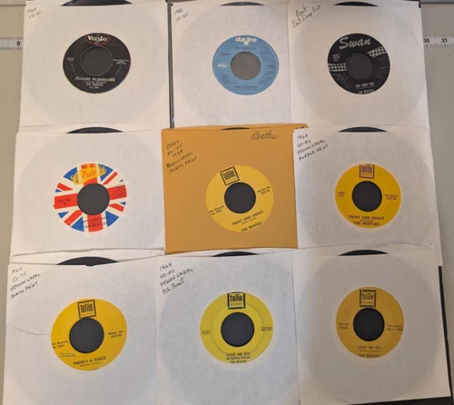 LOT of 9 THE BEATLES 45rpm Singles Records Mixed Tested no Skips VG+ 7" Vinyl