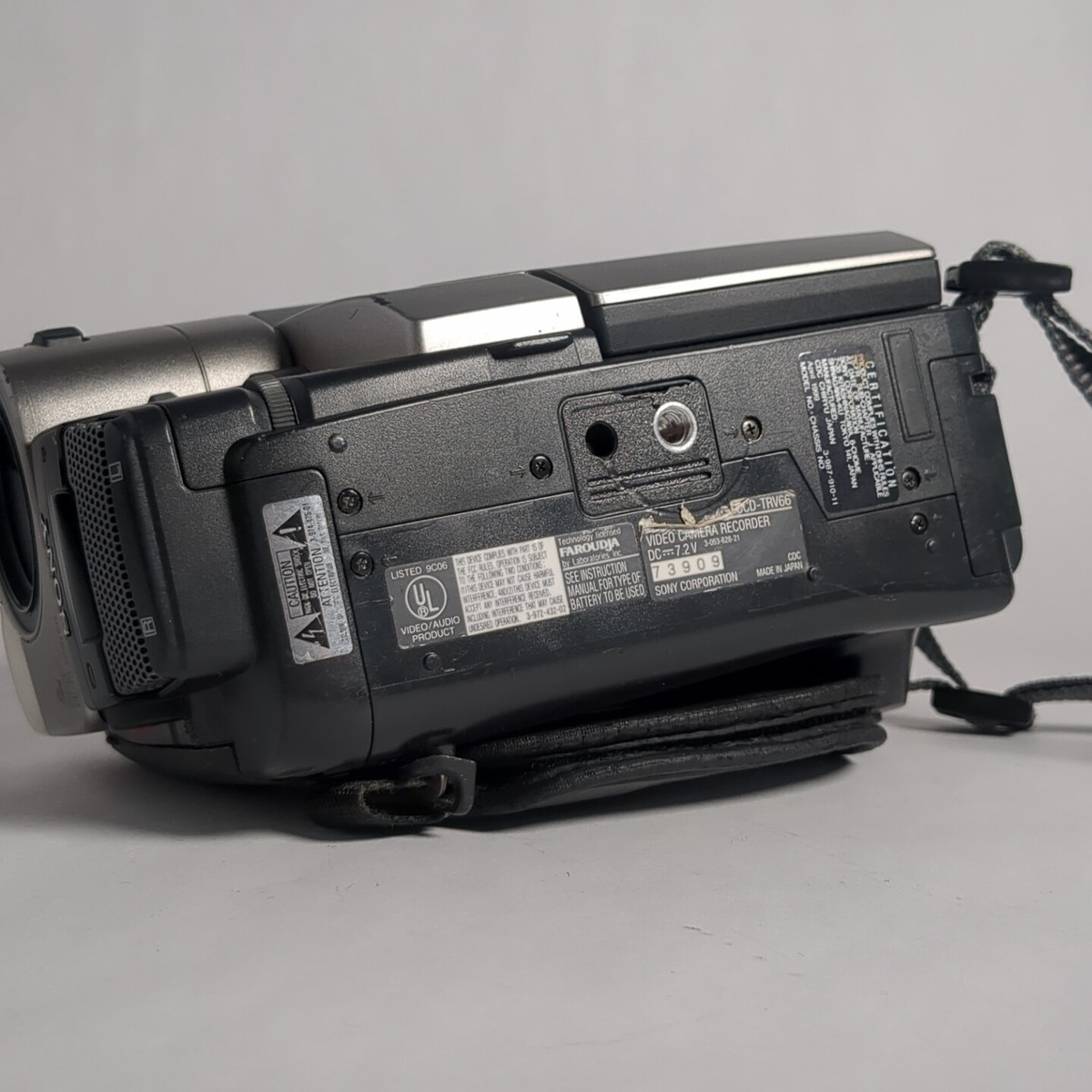 Sony Handycam CCD-TRV66 Video8 HI8 XR Camcorder With Nightshot